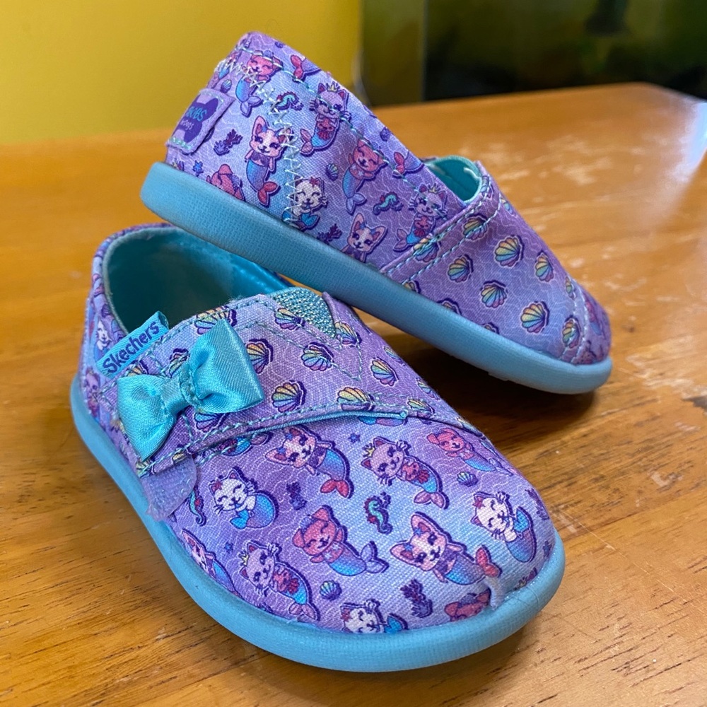 Skechers slip on mermaid cat rainbow sneakers